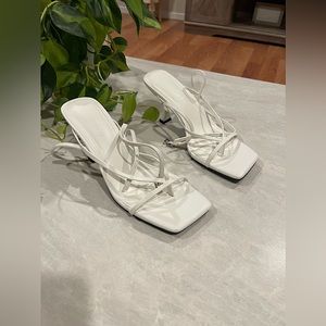 PiePieBuy Women's Size 5.5 Lace Up Heeled Off White Square High Heels